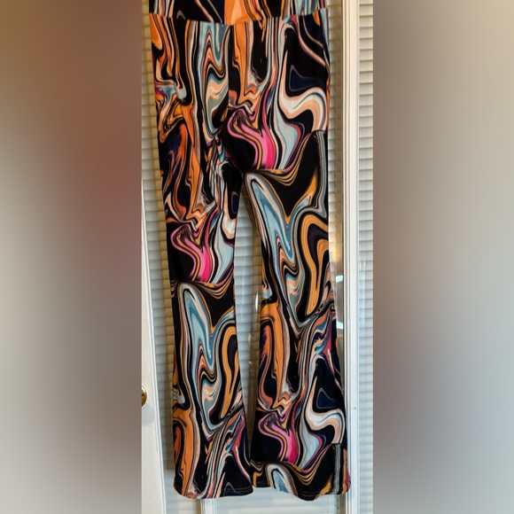 Pants - Retro Print Flare Bottom Fitted Leggings/Pants